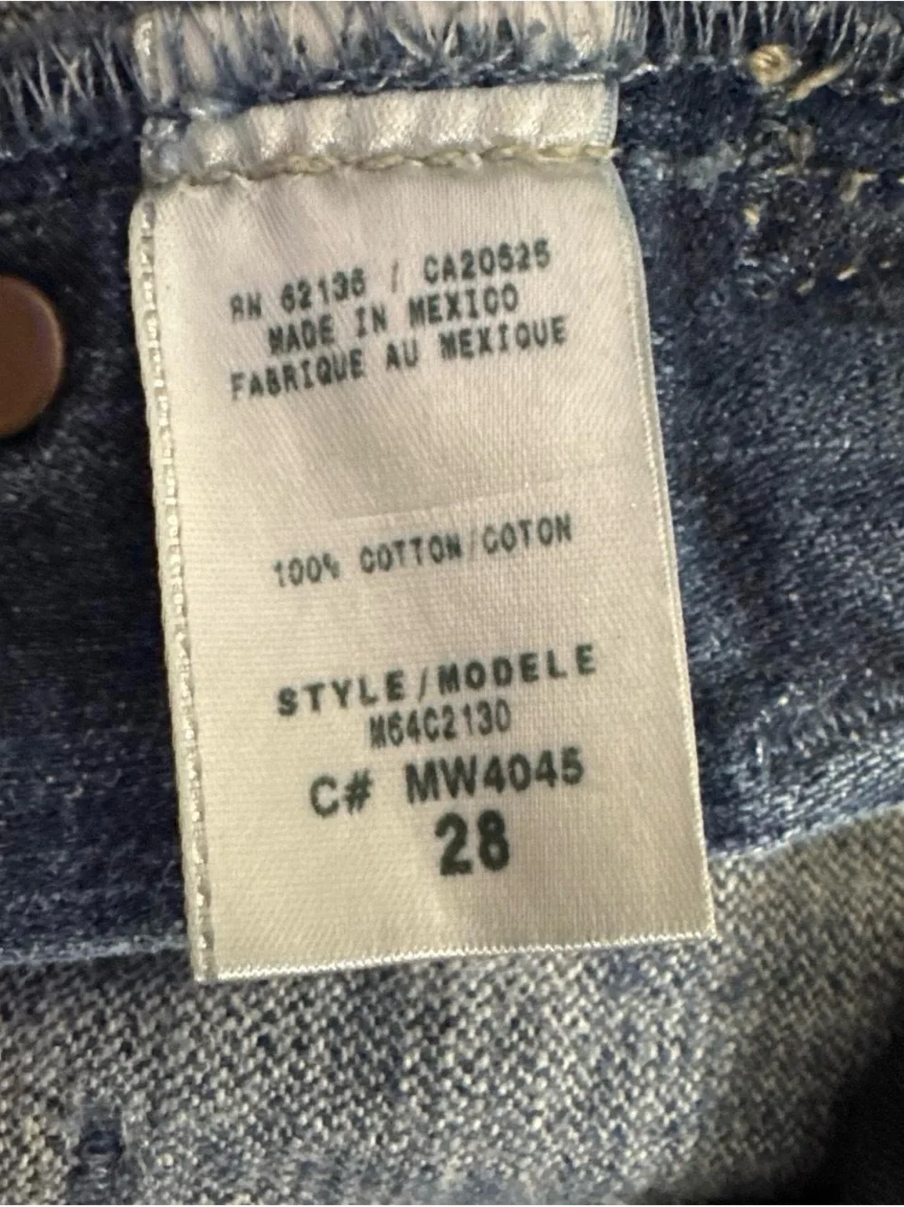 Vintage GUESS Dark Blue Jeans.